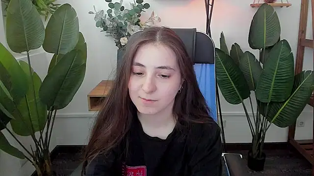 Živá chatovací místnost VirtuallVoyant