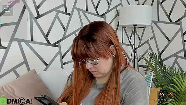 غرفة دردشة Michelle_Wilsson المباشرة