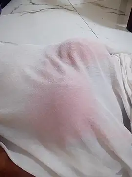 غرفة دردشة Fiza_Rani78 المباشرة