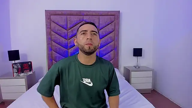 Lushian_Luna Live Chatraum