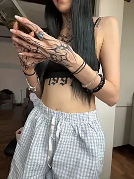 Chat ao vivo de BlueVelvetBat