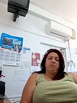 XSouthlondonNAUGHTYMILFXX Live chatroom
