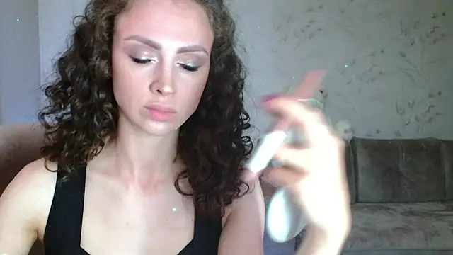 Amber_Carrol's Live Chat Room