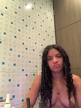 Chat soba uživo modela LittleeStar