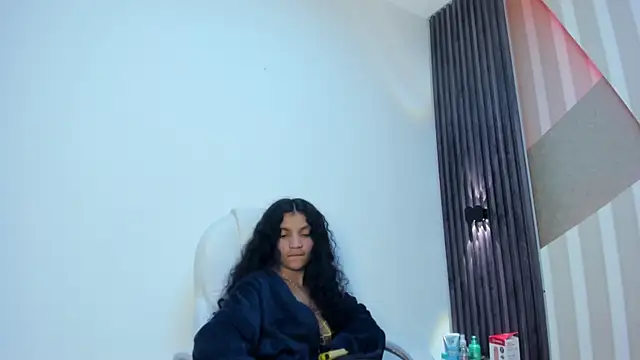 LittleeStar's Live Chat Room