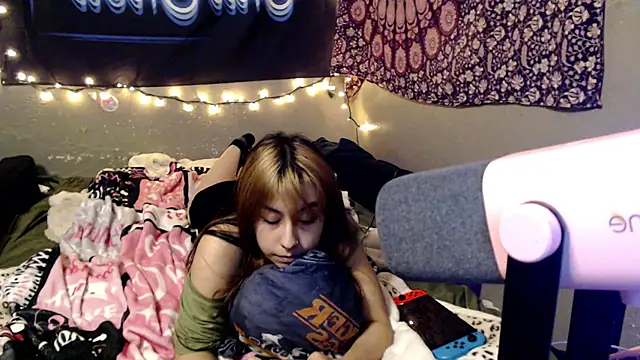 Sala de chat en directo de London_Ray