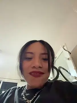 Mia-miauuuuu live-chat rom
