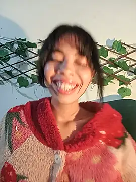 Dolli_virginpussy 실시간 채팅방