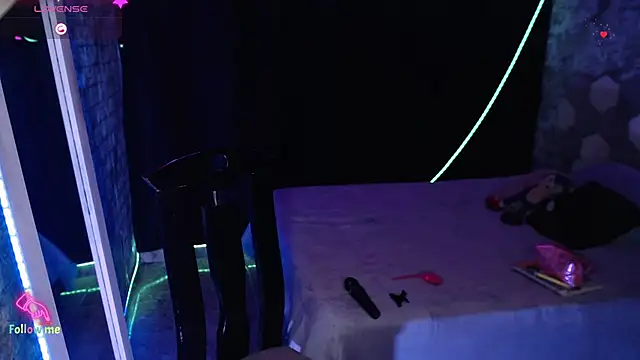 Danniela20 чат на живо