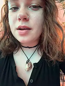 lucy-joy Live Chatrum