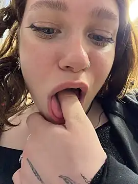 lucy-joy's Webcam Show