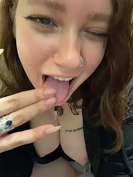 lucy-joy's Webcam Show