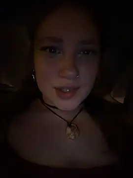lucy-joy – live chatrum