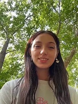 DollyTall Cameră chat live