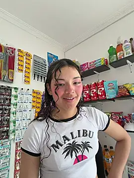 Camilla_Miller01 Adlı Modelin Canlı Sohbet Odası