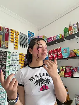 Sala de chat ao vivo de Camilla_Miller01