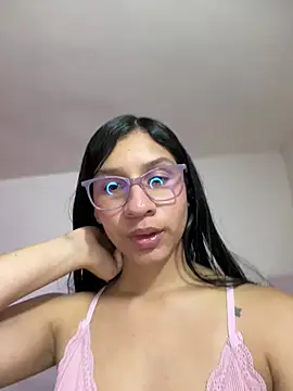Danaeluxe 실시간 채팅방