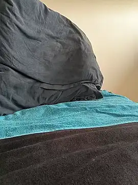 Chat soba uživo modela Volcaniiia