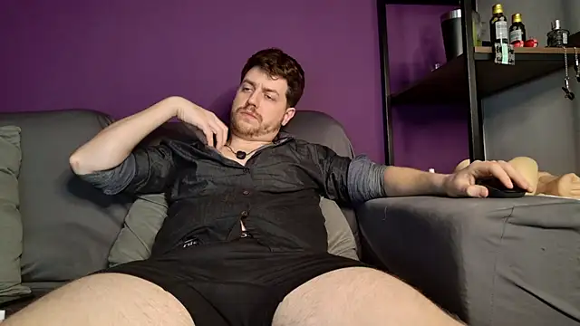 aaronlegend_'s Live Chat Room
