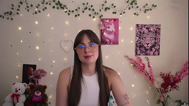 Pokój czatu na żywo – Amanda_Bright_