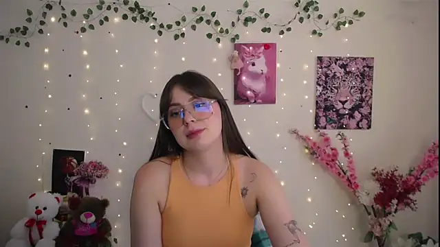 Amanda_Bright_ Adlı Modelin Canlı Sohbet Odası