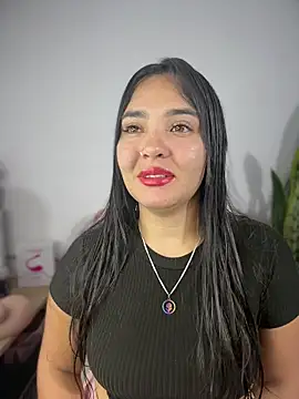 Sala de chat ao vivo de meli__brown