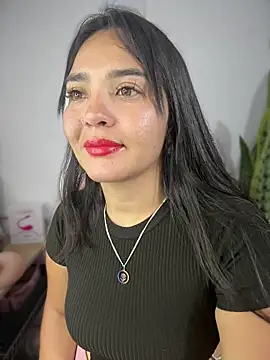 meli__brown's Live Chat Room