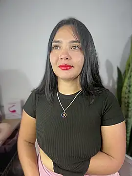 ห้องแชทสดของ meli__brown
