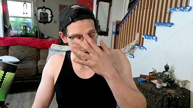 MasterDaddyCool's Live Chat Room