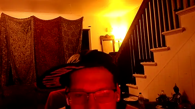 MasterDaddyCool's Live Chat Room