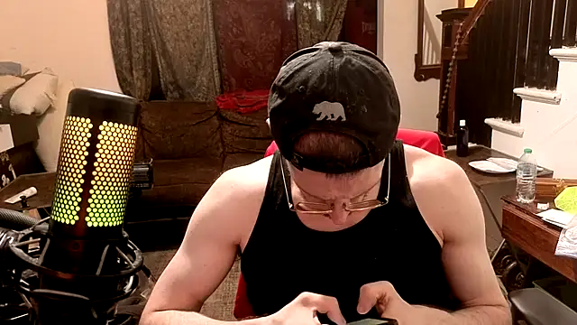 MasterDaddyCool's Live Chat Room
