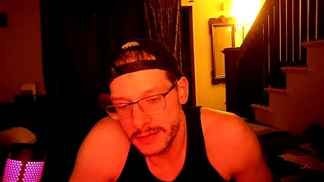 Živá chatovací místnost MasterDaddyCool