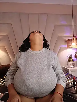 Živá chatovací místnost KITY_HILL