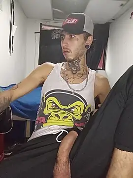 Tattoboy19cm Live Chatraum