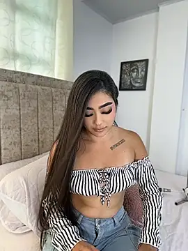 EmiilyEvans_ Live Chatraum