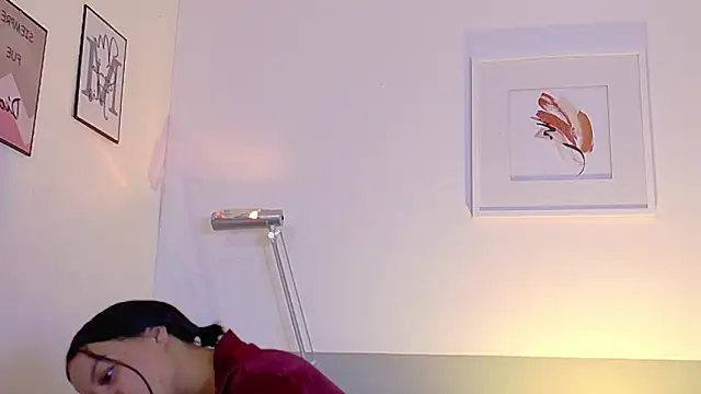 cutepetitee Live chatroom