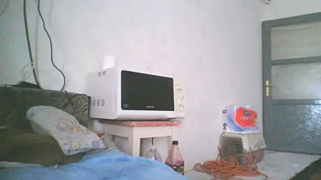 Phòng Chat Trực Tiếp Themaskedgirl21