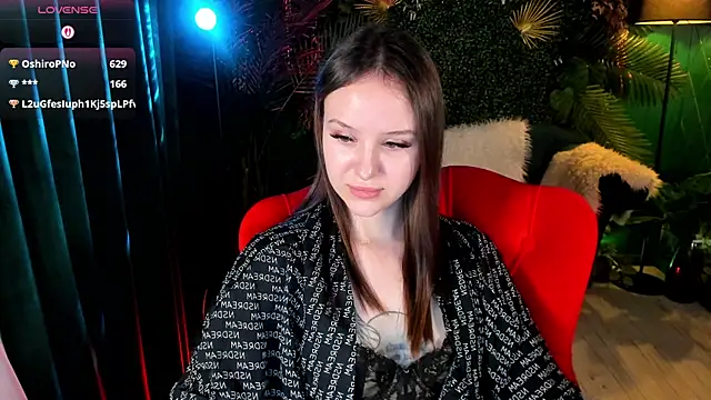 MarySparkle Adlı Modelin Canlı Sohbet Odası