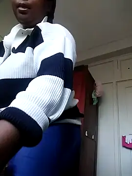 Chat soba uživo modela AcetousAbb