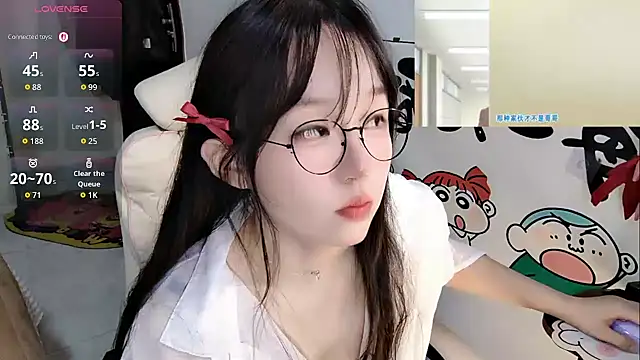 Angela-AMY 现场聊天室