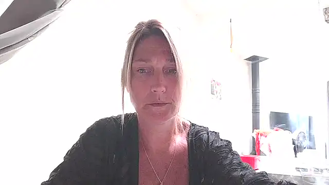 Živá chatovací místnost SophieTentation