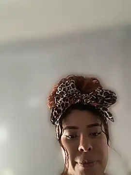 Jensen-Hally Cameră chat live