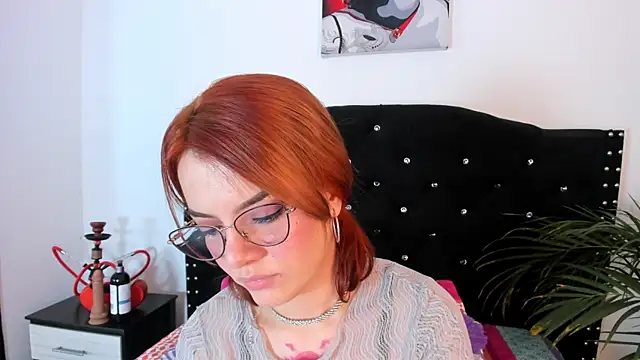 Sala de chat en directo de abby_jones2