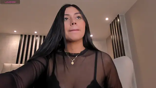 חדר צ'אט בשידור חי של AmbarJames_