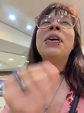 Chat ao vivo de moan4mona