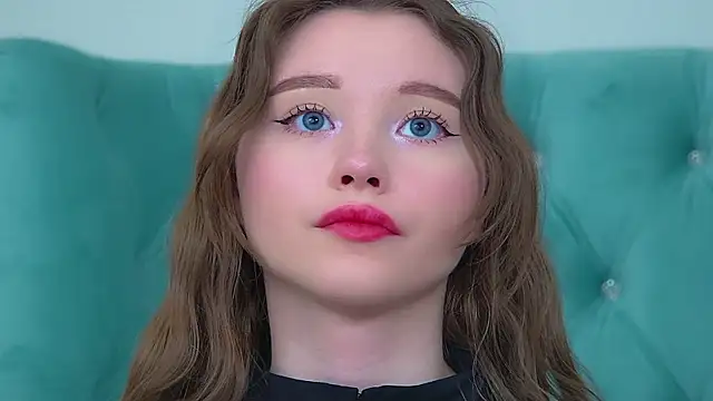 Sala de chat ao vivo de KeiraAsti