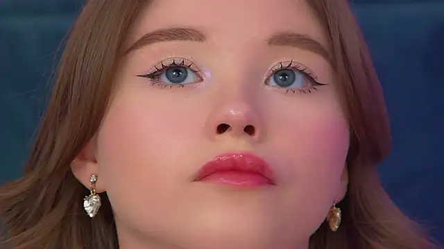 KeiraAsti: онлайн-чат