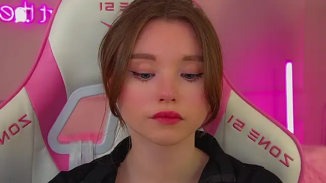 KeiraAsti Live Chatraum