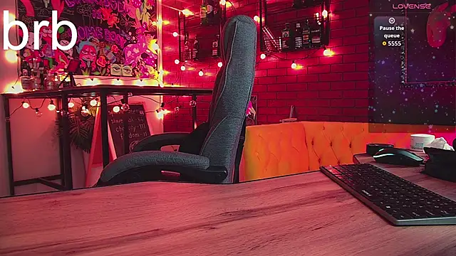 Živá chatovací místnost MaryHarrys