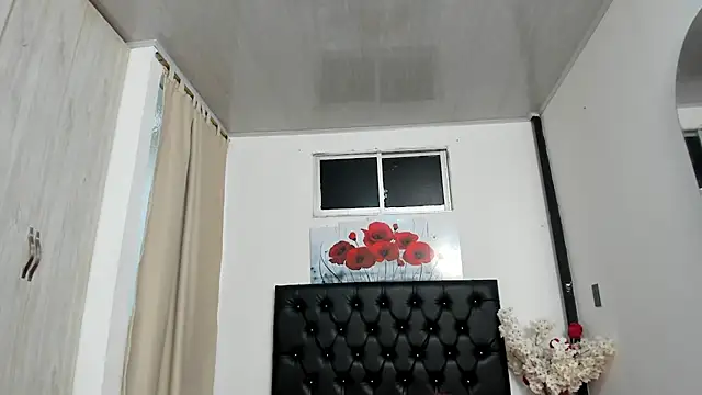 pinky_f00x чат на живо